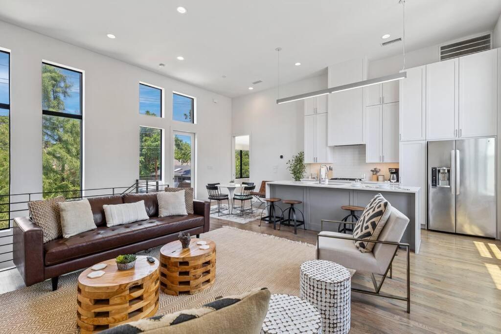 Beautiful Perfectly Located Luxury 2 Bed Townhome 댈러스 외부 사진